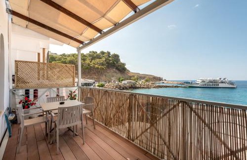 Khora Sfakion Apartamento | Superb apartmentS Kriaras sea view in Sfakia