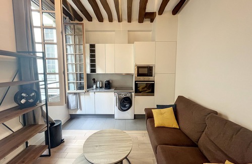Marais Apartamento | Superb Apt Duplex in the Marais, Heart of Paris