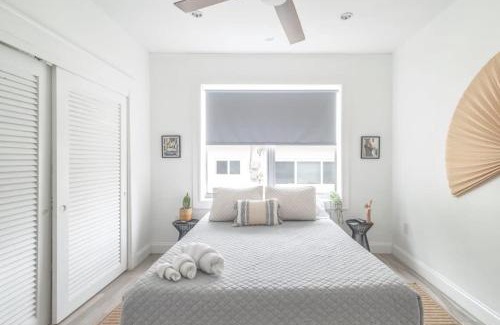 The Roads Casa | Superb Brickell House Sleep 8 Private Pool & Free Parking