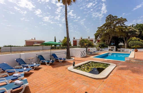Alporchinhos Villa | Superb Carvoeiro Villa | Villa Alegria do Sul | 7 Bedrooms | Perfect for Larger Groups