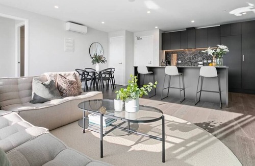 Mount Eden Apartamento | Superb city fringe penthouse