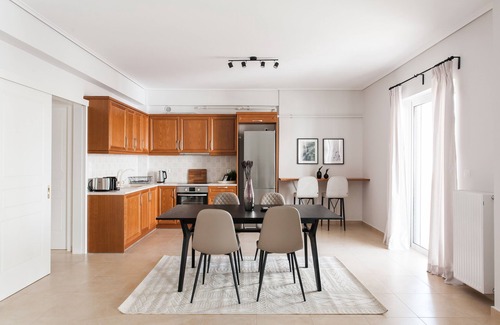 Amarousion Apartamento | Superb & Comfy 2 BD Apartment in Marousi