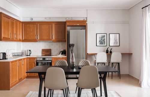 Amarousion Apartamento | Superb & Comfy 2 BD Apartment in Marousi