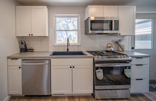 Michigan City Casa | Superb Deal! 2 Miles from Beach & National Park