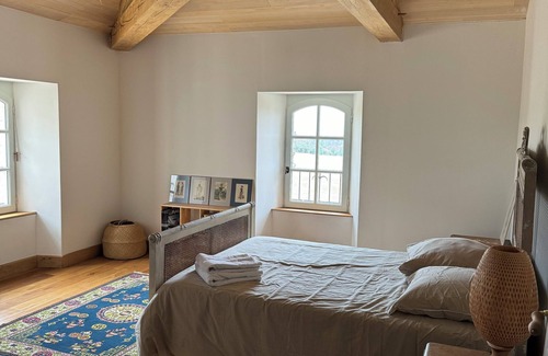 La Chapelle-Montabourlet Casa | Superb 6-bedroom country house for families & friends in Perigord!