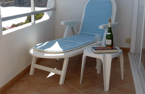 Santa Ponsa Apartamento | Superb Front Line Apartment with fantastic sea views