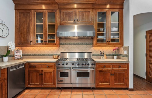 Laguna Condominio | Superb La Vida Riviera 2 BD 2BA Gorgeous Riviera Views, Walk Everywhere!