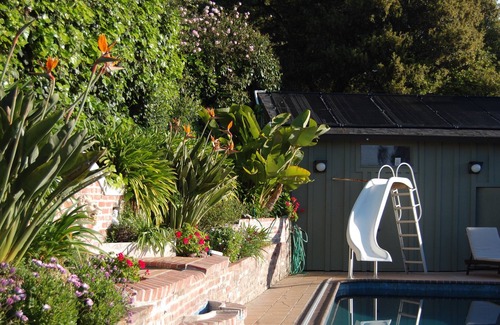 Mill Valley Casa | Excelente ubicación. Espaciosa, abierta y acogedora casa con piscina / sauna. Zip a SF
