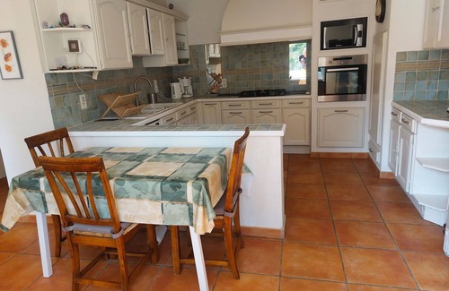 Tulette Villa | Superb mas provençal + large private pool and boules court in wooded grounds 4000m2
