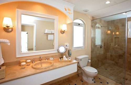 Lomas de Mazatlan Apartamento | Superb Mazatlan's Emerald Estates