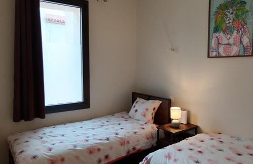 Martigues Casa | SUPERB MEDITERRANEAN FISHERMANHOUSE FRESHLY RENOVATED 20 M FROM HARBOR HIKES NEARBY no extra fees