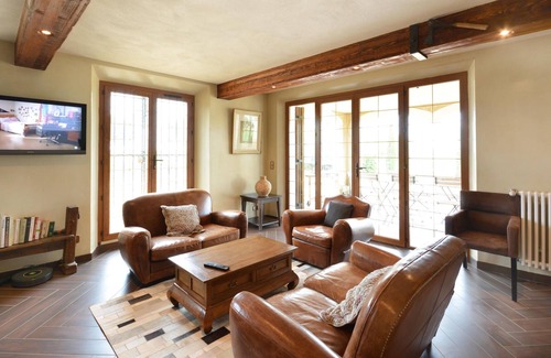 Arles Villa | Magnífica villa provenzal en Camarga con piscina, jacuzzi y una hermosa vista.