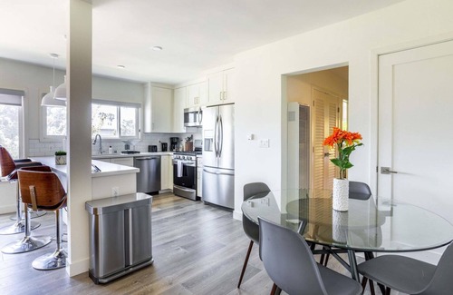 Redondo Beach Apartamento | Superb Redondo Beach 2BR, nr Dining & 1 Block to Beach, by Blueground