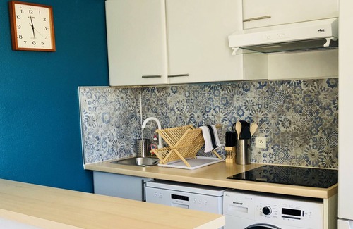 Begles Apartamento | Excelente T2 renovado de 45 m2, piscina y estacionamiento cerrado, tranvía C cercano