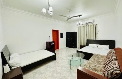 Mirdif Apartamento | Superb room Wifi+many amenities