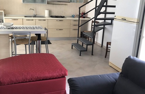 Acireale Villa | Magnífica villa junto al mar en la bahía de Capomulini.