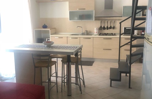 Acireale Villa | Magnífica villa junto al mar en la bahía de Capomulini.