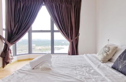 Central District Apartamento | SUPERB SEAVIEW ROYAL STRAND DANGA BAY COUNTRY GARDEN