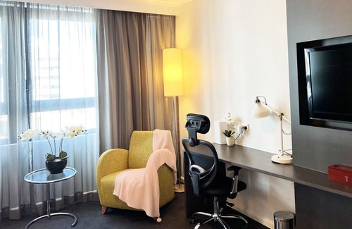 Parramatta Apartamento | Superb studio, 2m walk to Parramatta station