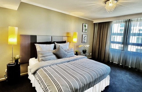 Parramatta Apartamento | Superb studio, 2m walk to Parramatta station