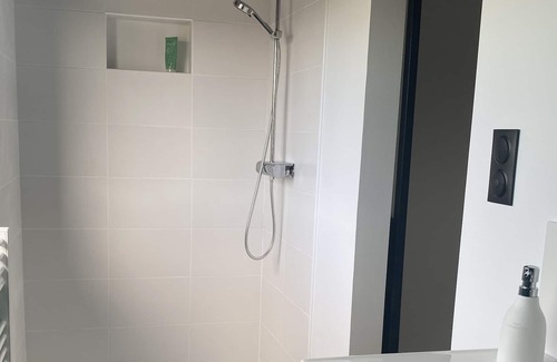 Villenave-d'Ornon Apartamento | SUPERB T2 WITH TERRACE NOT OVERLOOKED