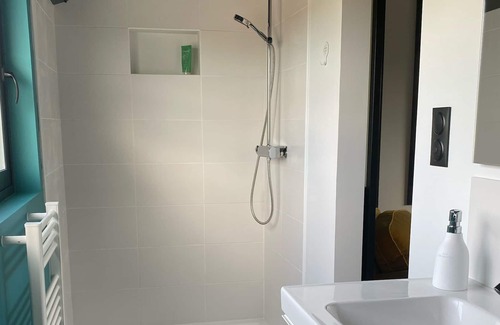 Villenave-d'Ornon Apartamento | SUPERB T2 WITH TERRACE NOT OVERLOOKED