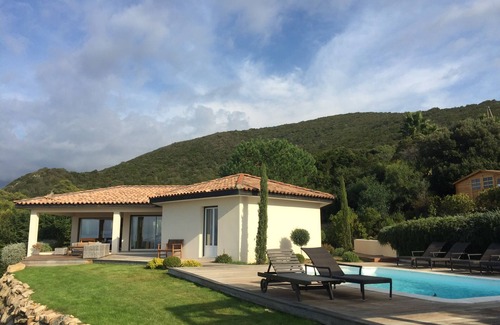 Coti-Chiavari Casa | Magnífica vista del mar y las islas sanguinarias, villa muy reciente con vistas a cala d'orzu