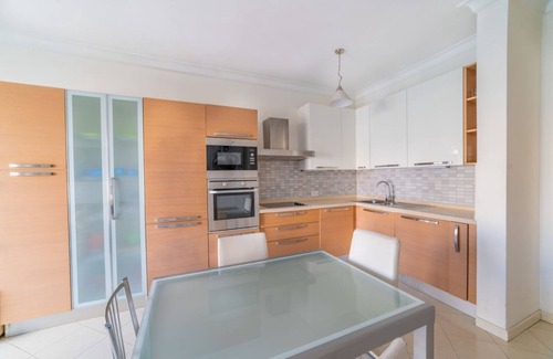 St. Julian's Apartamento | Superb views of Spinola Bay in Heart of St