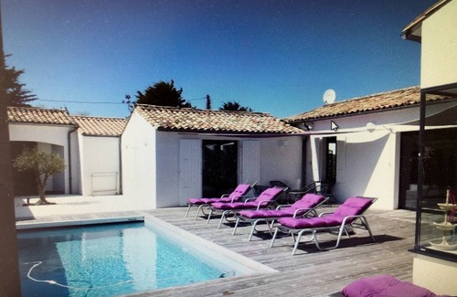 La Couarde-sur-Mer Casa | EXCELENTE CHALET CON PISCINA CLIMATIZADA