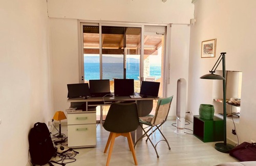 Ajaccio Villa | Villa de ensueño con vista al mar 180 grados a 20 metros de la playa.