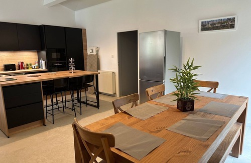 Leognan Casa | Superb villa with private pool (1 couple with children, Saturday to Saturday)