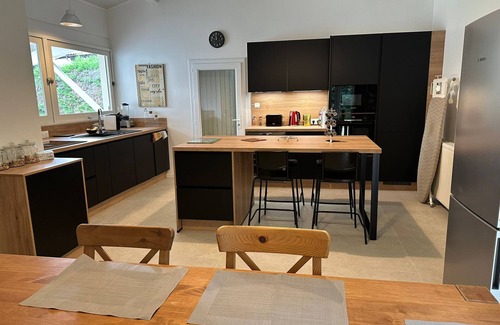 Leognan Casa | Superb villa with private pool (1 couple with children, Saturday to Saturday)