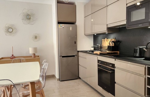 Benerville-sur-Mer Apartamento | Superbe Appartement à 2 pas de la Mer, Rez-de-jardin, 2 Chambres, Parking Privé