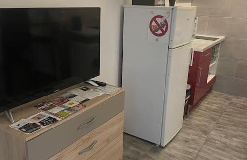 Paroy-sur-Tholon Apartamento | Superbe appartement terrasse wifi