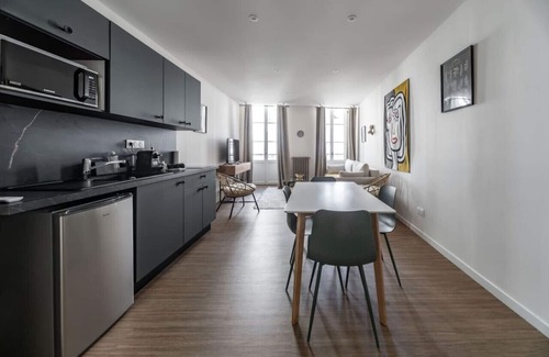 Vieux Vichy Apartamento | Superbe appartement climatisé dans immeuble classé