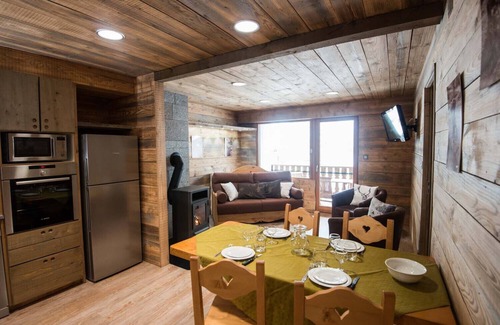 La Bresse Apartamento | Espléndido apartamento premium de 42 m² con terraza wifi renovada cerca del área de Hohneck