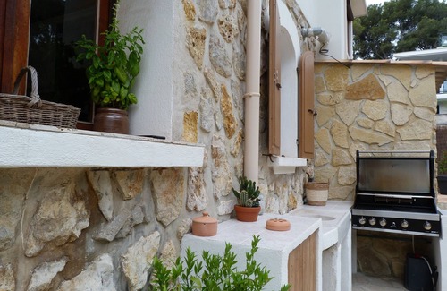 La Seyne-sur-Mer Villa | Superbe bas de Villa à 80m de la mer