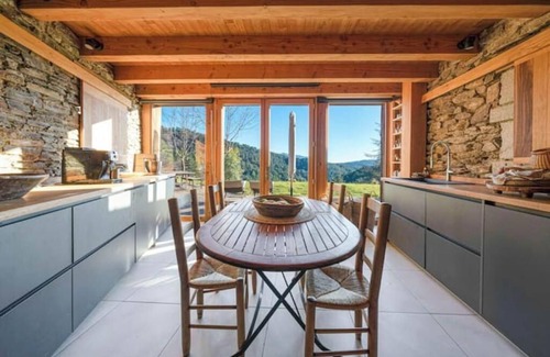 Genolhac Casa | Superbe Maison de Caractère Avec vue et Piscine
