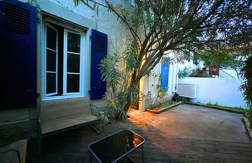 Biarritz Casa | Superbe Maison de Ville de 200m2, 5 Chambres, Terrasse, 10 min de la Plage
