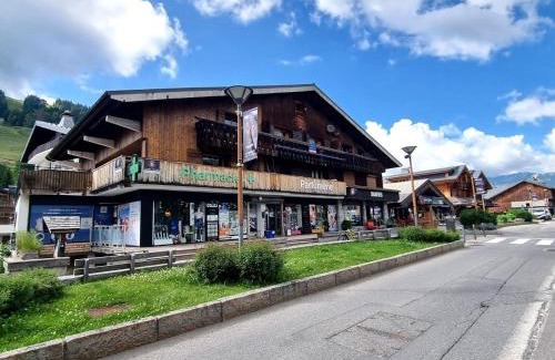 Les Gets Apartamento | Superbe T3 + cabine au centre des Gets, proche pistes, 7 pers, 4⭐, Wifi, équipements complets - FR-1-598-83
