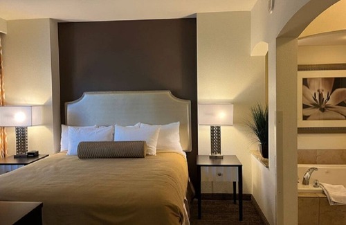 Enterprise Complejo | SUPERBOWL WEEK! Las Vegas Resort. Sleeps Four. Full Kitchen.