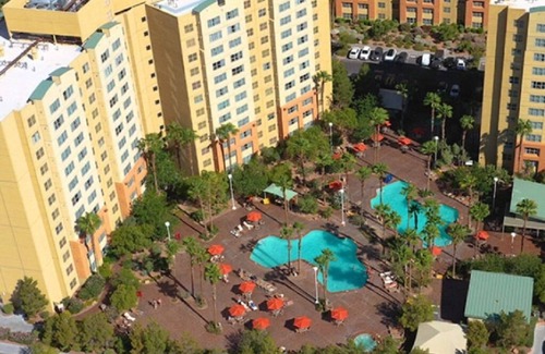 Enterprise Complejo | SUPERBOWL WEEK! Las Vegas Resort. Sleeps Four. Full Kitchen.