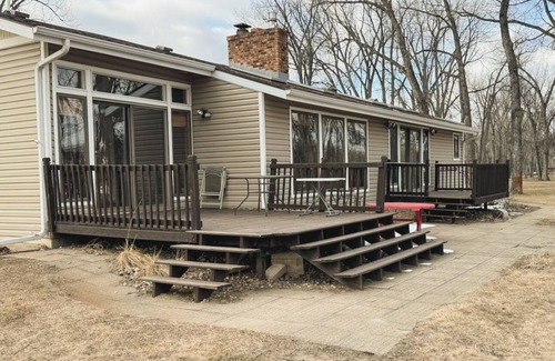 Bismarck Casa | Superhome Riverbottoms Home in Bismarck