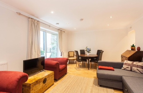 Queenhithe Apartamento | SUPERIOR 2 DORMITORIOS 2 BAÑOS DE APARTAMENTO Wifi gratuito Condominio de lujo de ST PAUL'S Zona1 Capacidad 6