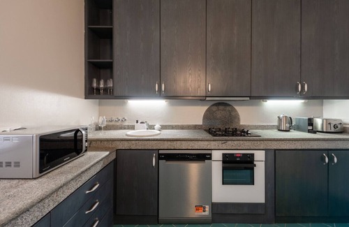 Mala Strana Apartamento | Superior 4BDR Apartment Steps from Charles Bridge