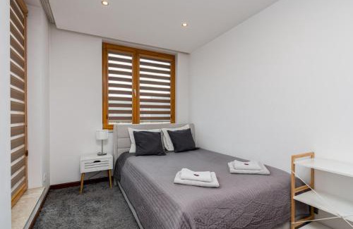Podgorze Apartamento | Superior Apartment with Terrace & Free Parking