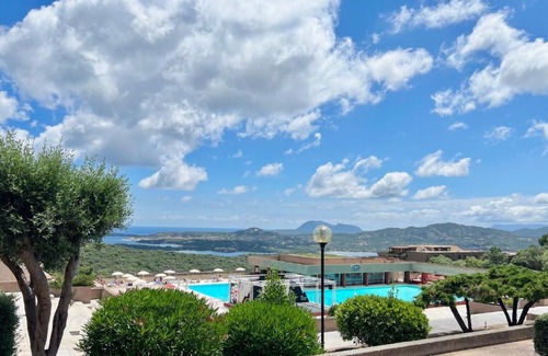 Cugnana Verde Apartamento | Superior apartments in Residence with swimming-pool in Cugnana Verde
