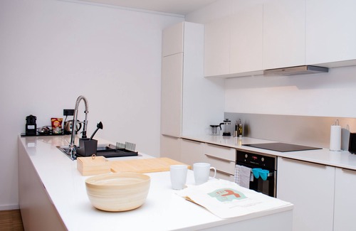 Saint-Josse-ten-Noode Apartamento | Superior Serviced Residence w/ Parking