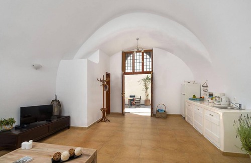 Pyrgos Apartamento | Superior Canava Luxury Apartment