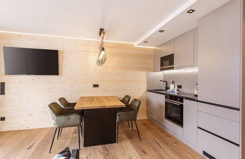 Lermoos Apartamento | Superior Ferienwohnung für 4 Personen